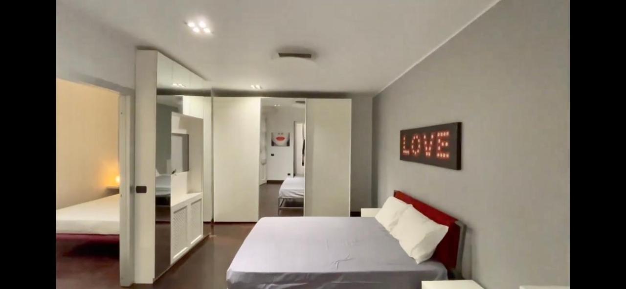 Luxury Home 100 Mq A Stone'S Throw From The Duomo Milano Ngoại thất bức ảnh